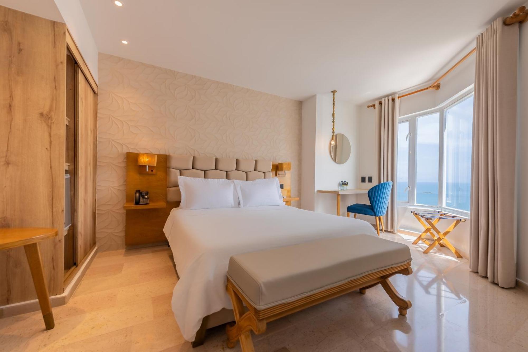 Hotel Regatta Картахена Экстерьер фото
